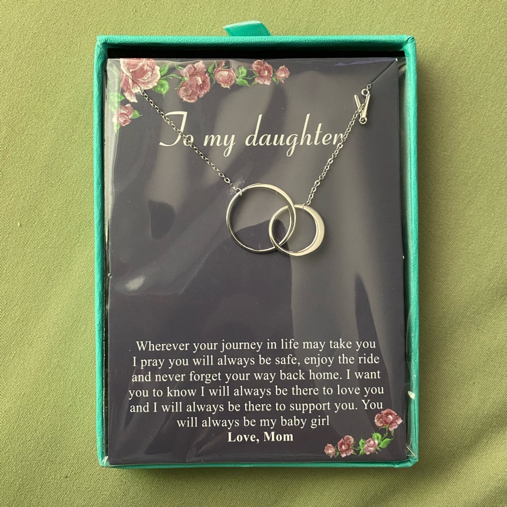 NWOT “To my Daughter” Necklace